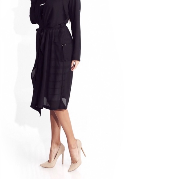 Nice black very light tissue top, brand new with tag - Picture 7 of 9